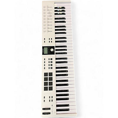 Used Arturia KEYLAB ESSENTIAL 61 MK3 MIDI Controller