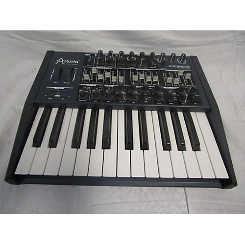 Arturia Used Arturia Minibrute Monophonic Synthesizer