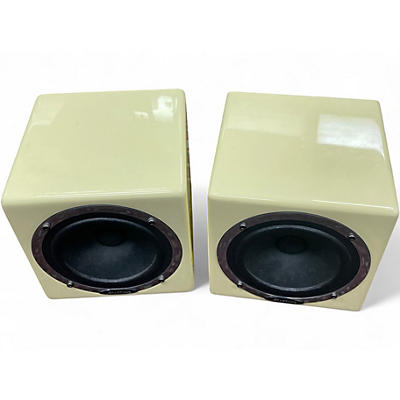 Used Avantone MIXCUBE PAIR Powered Monitor