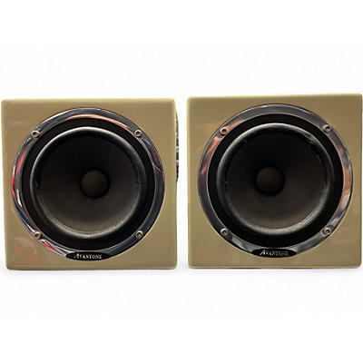 Used Avantone Mixcube (Pair) Unpowered Monitor