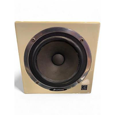 Used Avatone MIXCUBE Powered Monitor