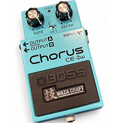 Used BOSS CE-2W Effect Pedal