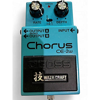 Used BOSS CE-2W Effect Pedal