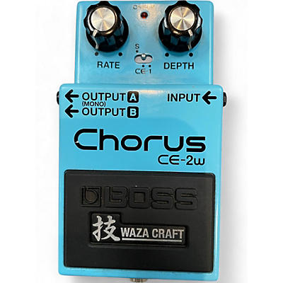 Used BOSS CHORUS CE-2W Effect Pedal