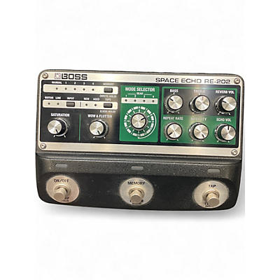 Used BOSS RE-202 Effect Pedal