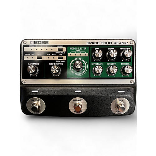 BOSS Used BOSS RE-202 SPACE ECHO Effect Pedal