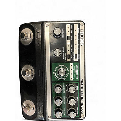 Used BOSS RE202 SPACE ECHO Effect Pedal