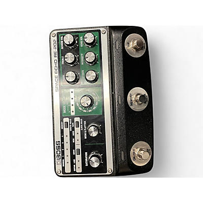 Used BOSS RE202 Space Echo Effect Pedal