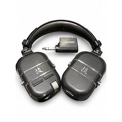 Used BOSS WAZA-AIR Battery Powered Amp