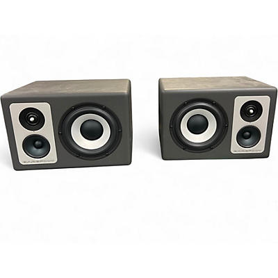 Used Barefoot Sound Footprint 03 Pair  Powered Monitor