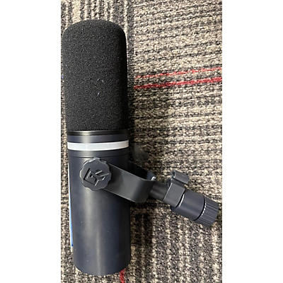 Used Beacn USB Broadcast Microphone Dynamic Microphone