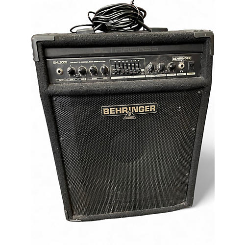 Used Behringer BXL3000 Ultrabass 1x15 300W Bass Combo Amp