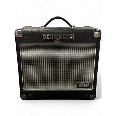 Used Behringer GM110 Guitar Combo Amp