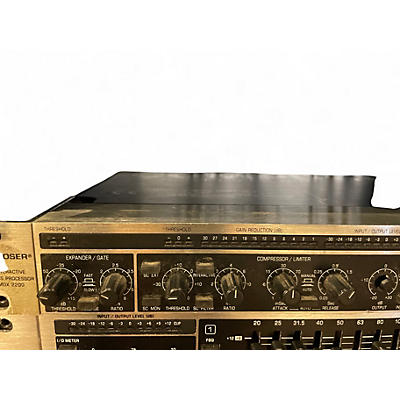 Used Behringer MDX2200 Compressor
