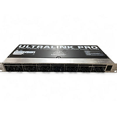 Used Behringer MX882 Unpowered Mixer