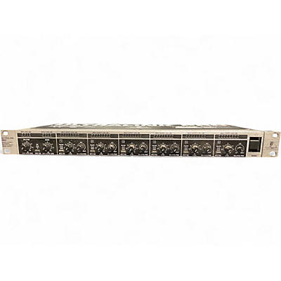Used Behringer MX882 Unpowered Mixer