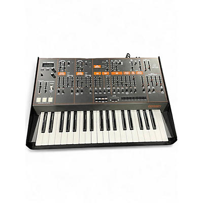 Used Behringer Odyssey Synthesizer Synthesizer