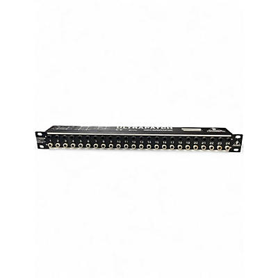 Used Behringer PX1000 Patch Bay