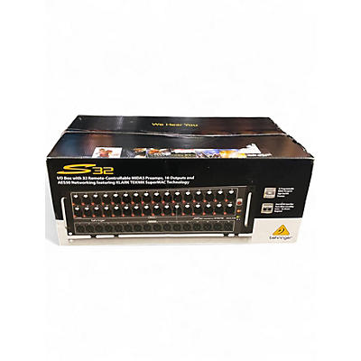 Used Behringer S32 Mixer