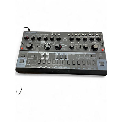 Used Behringer TD-3-MO-BK Synthesizer