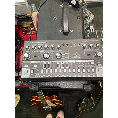 Used Behringer TD3 Synthesizer