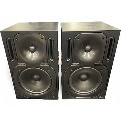 Used Behringer Truth B2031A pair Powered Monitor