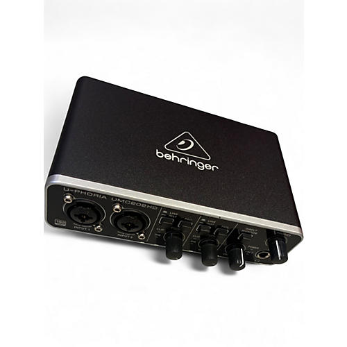 Used Behringer U-Phoria UMC202HD Audio Interface