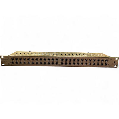 Used Behringer ULTRAPATCH PX 2000 Patch Bay