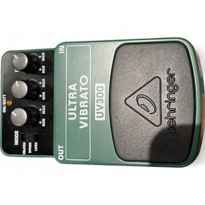 Used Behringer UV300 Ultra Vibrato Effect Pedal