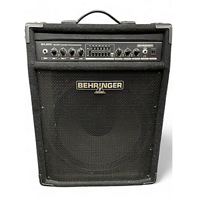 Behringer Used Behringer Ultrabass BXL3000 300W 1x15 Bass Combo Amp