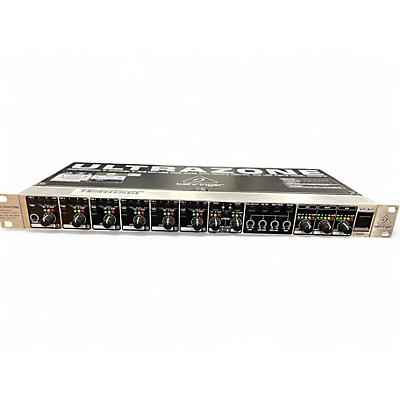 Used Behringer ZMX8210 Ultrazone Unpowered Mixer