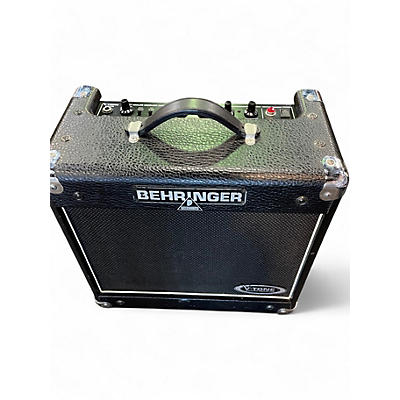 Used Behringer vtone gm110 Guitar Combo Amp