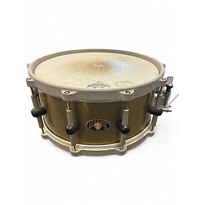Used Bison Drum Company 14X5.5 NGU Maple Gold Sparkle Drum
