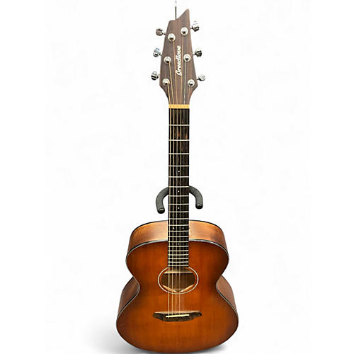 Used Breedlove Discovery Concert 2 Tone Sunburst Acoustic Guitar 2 Tone Sunburst