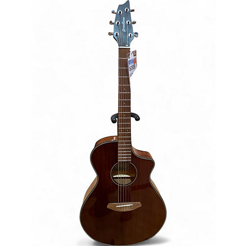 Breedlove Used Breedlove Discovery Concert Cutaway Natural Acoustic Electric Guitar Natural