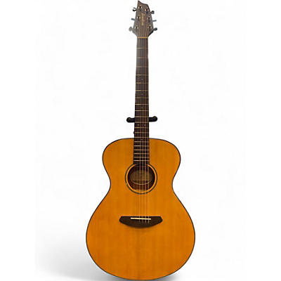 Used Breedlove Discovery Concert Left-Handed Natural Acoustic Guitar