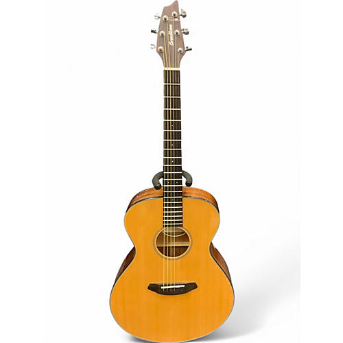 Used Breedlove Discovery Concert Natural Acoustic Guitar Natural