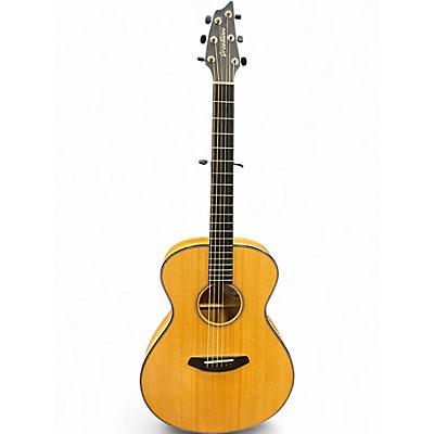 Used Breedlove Oregon Concert Natural Acoustic Electric Guitar
