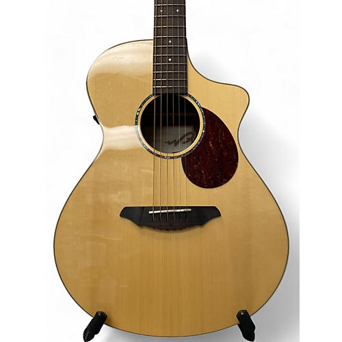 Breedlove Used Breedlove Passport PLUS C250/SBE Natural Acoustic Electric Guitar Natural