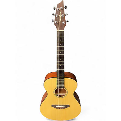 Used Breedlove Passport Traveler Natural Acoustic Guitar