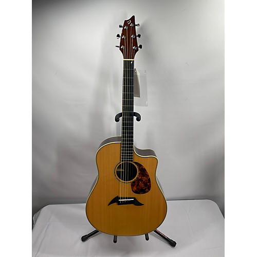 Breedlove Used Breedlove Pro D25SRH Natural Acoustic Guitar Natural