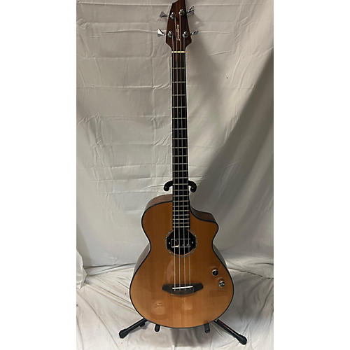 Breedlove Used Breedlove Pursuit 4 String Natural Acoustic Bass Guitar Natural