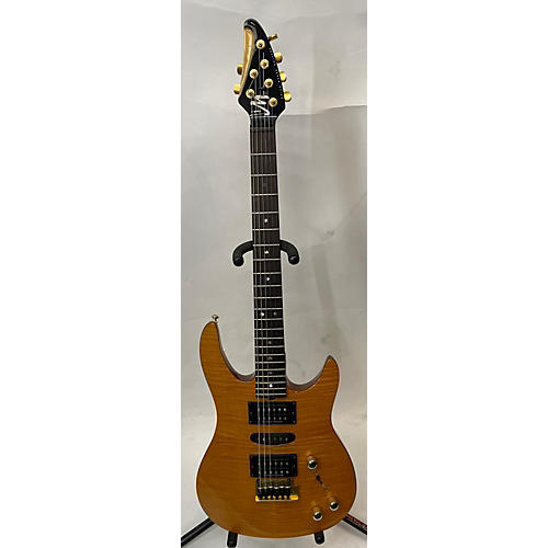 Brian Moore Guitars Used Brian Moore Guitars I2000 Series Natural Solid Body Electric Guitar Natural