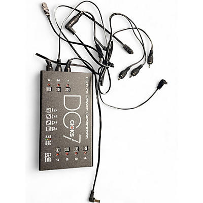 Used CIOKS DC7 Pedal Board