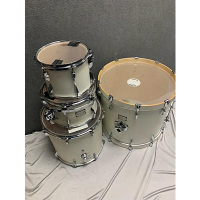 Used Canopus 4 piece YAIBA 2 White Drum Kit