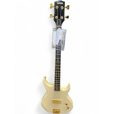 Used Carvin LB40 White Electric Bass Guitar