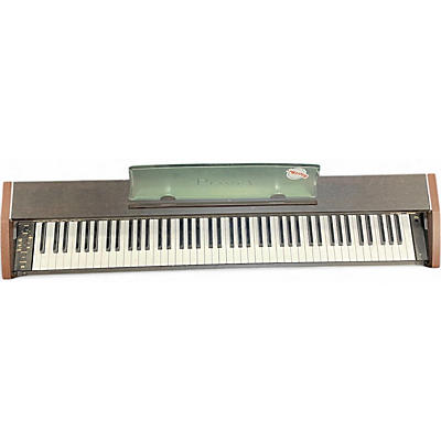 Used Casio PX700 Digital Piano