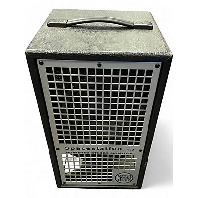 Used Center Point Stereo SPACESTATION V3 POWERED STEREO Keyboard Amp