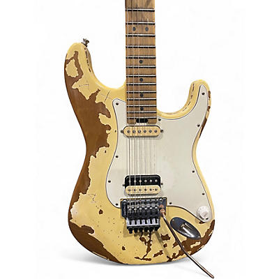 Used Charvel Charvel Henrik Danhage Limited-Edition Signature Pro-Mod So- White Relic Solid Body Electric Guitar