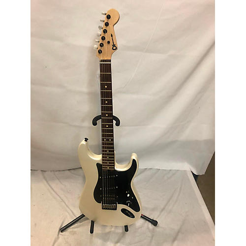 Charvel Used Charvel Jake E Lee Signature Pro-Mod So-Cal Pearl White Solid Body Electric Guitar Pearl White